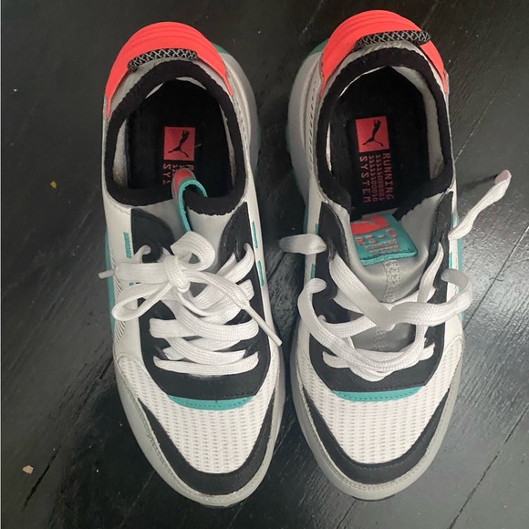 Puma sneakers - Picture 2 of 5